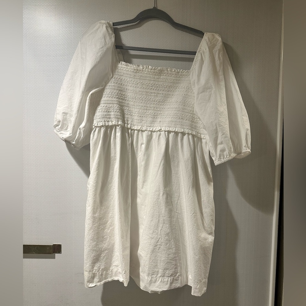American Eagle white dress